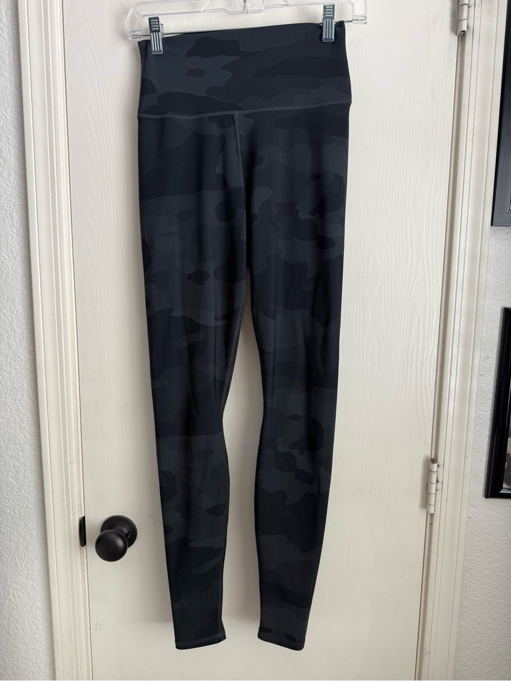 Alo Leggings